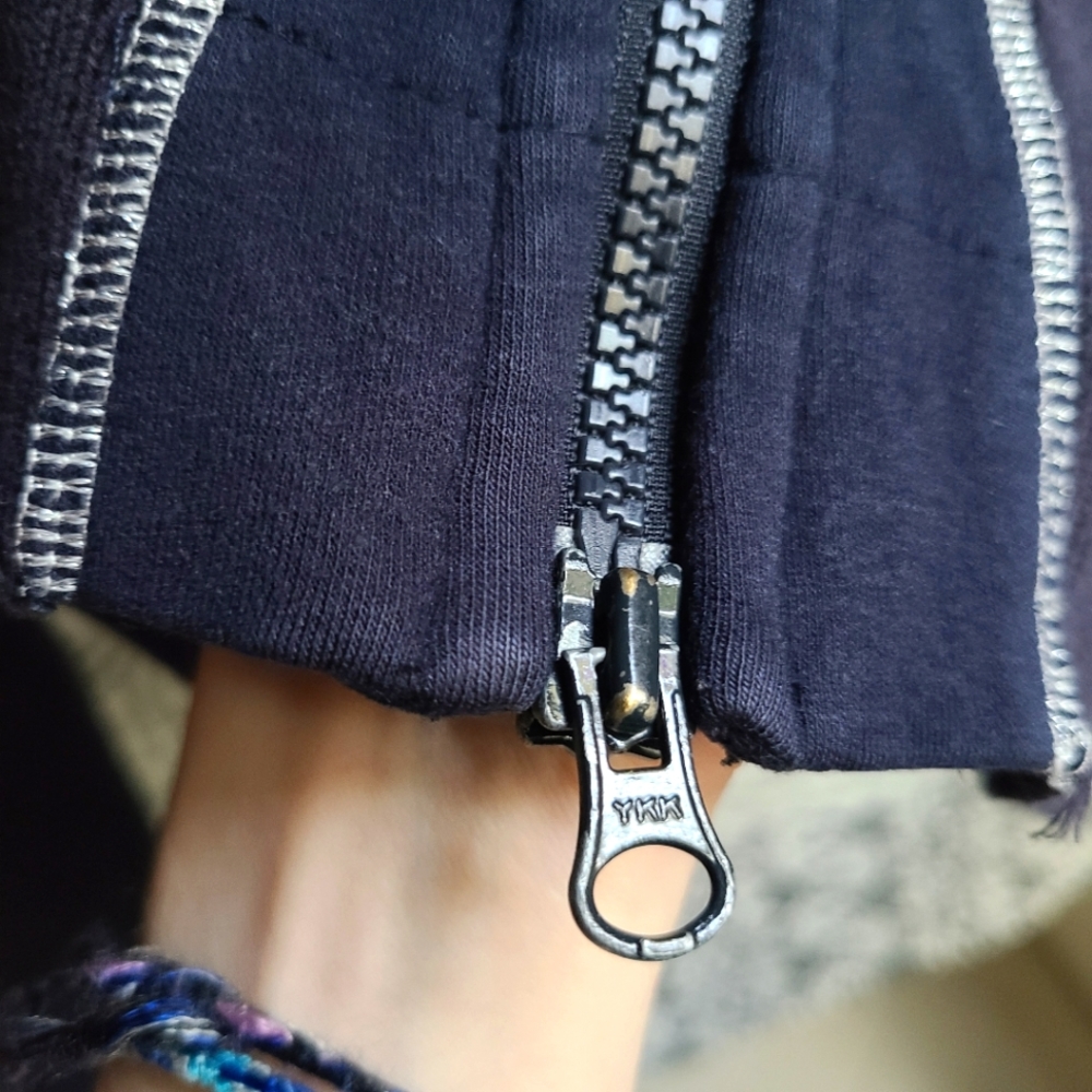 A/X Armani Exchange, Glitter Seams Zip Up Sweater - Picture 7 of 10